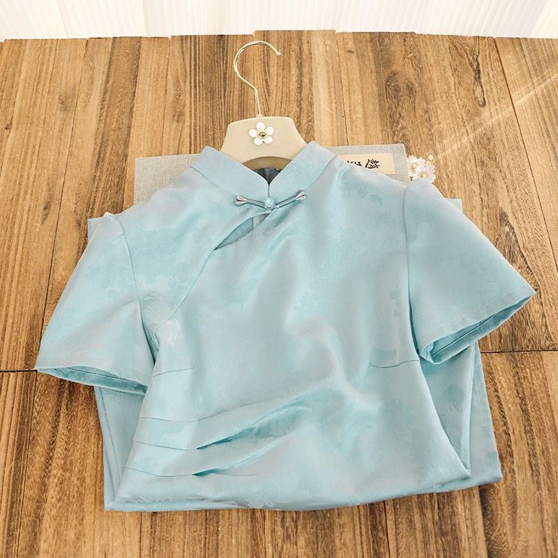 俏娘鱼2025春夏新款短袖日常国风蓝色素雅淑女范新中式改良旗袍女