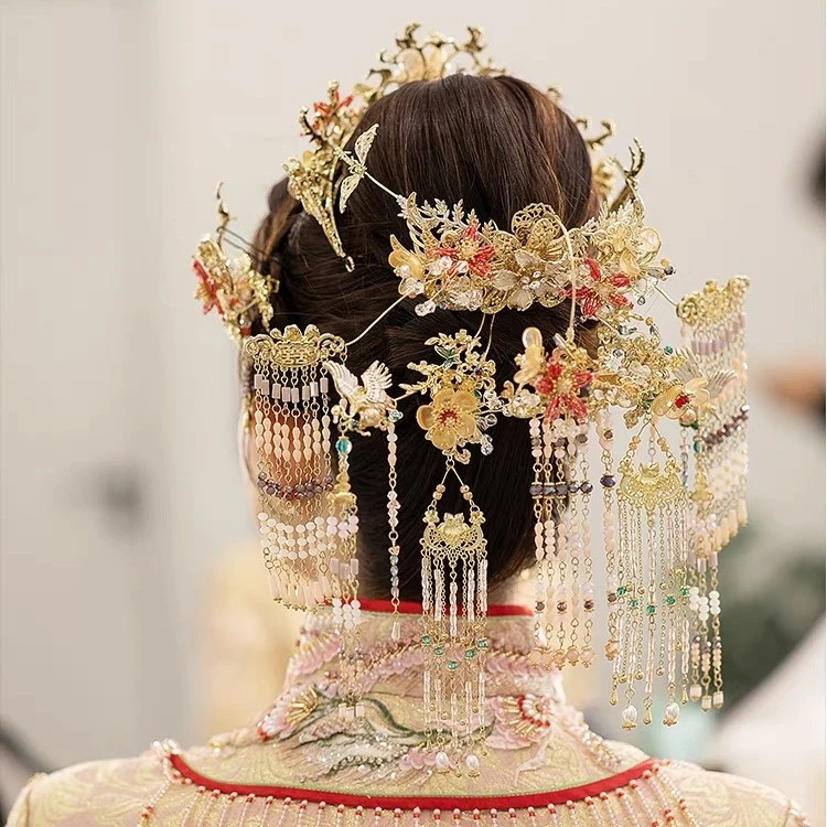 铜合金仿水晶婚庆饰品 X532喜看云鬓花颜中式新娘头饰