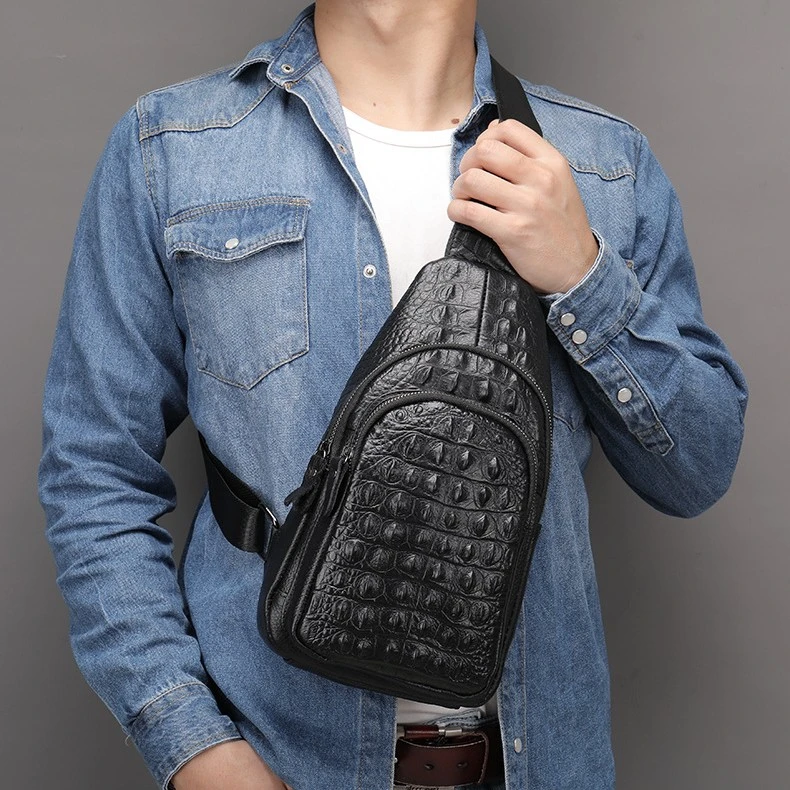 胸包男士真皮2025新款男包单肩包多功能休闲牛皮包包斜挎包小背包