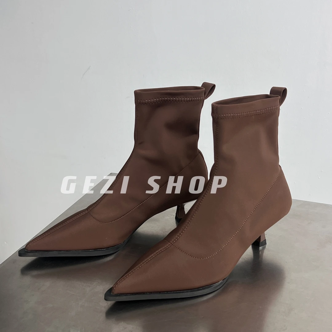 鸽子SHOP【美拉德】尖头新品细跟秋季弹力瘦瘦靴显瘦百搭时装短靴