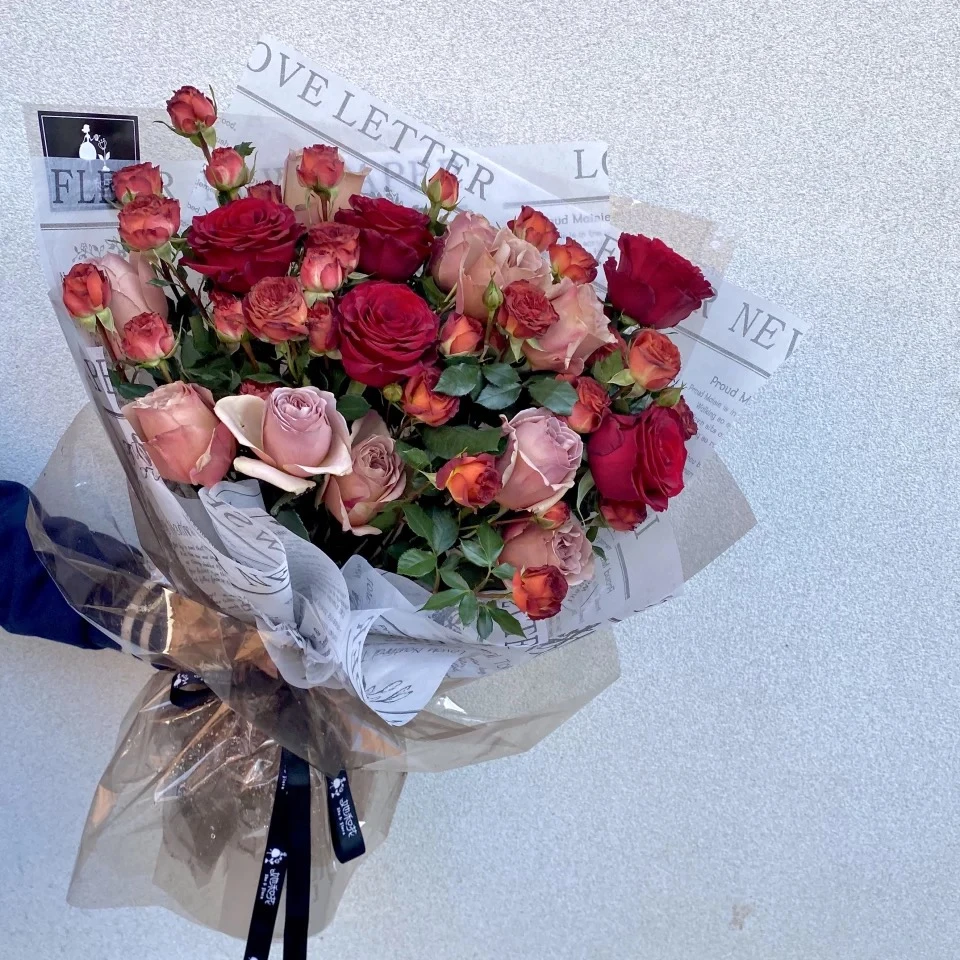 loveletter情书印花无纺布棉纸花束内衬包装纸