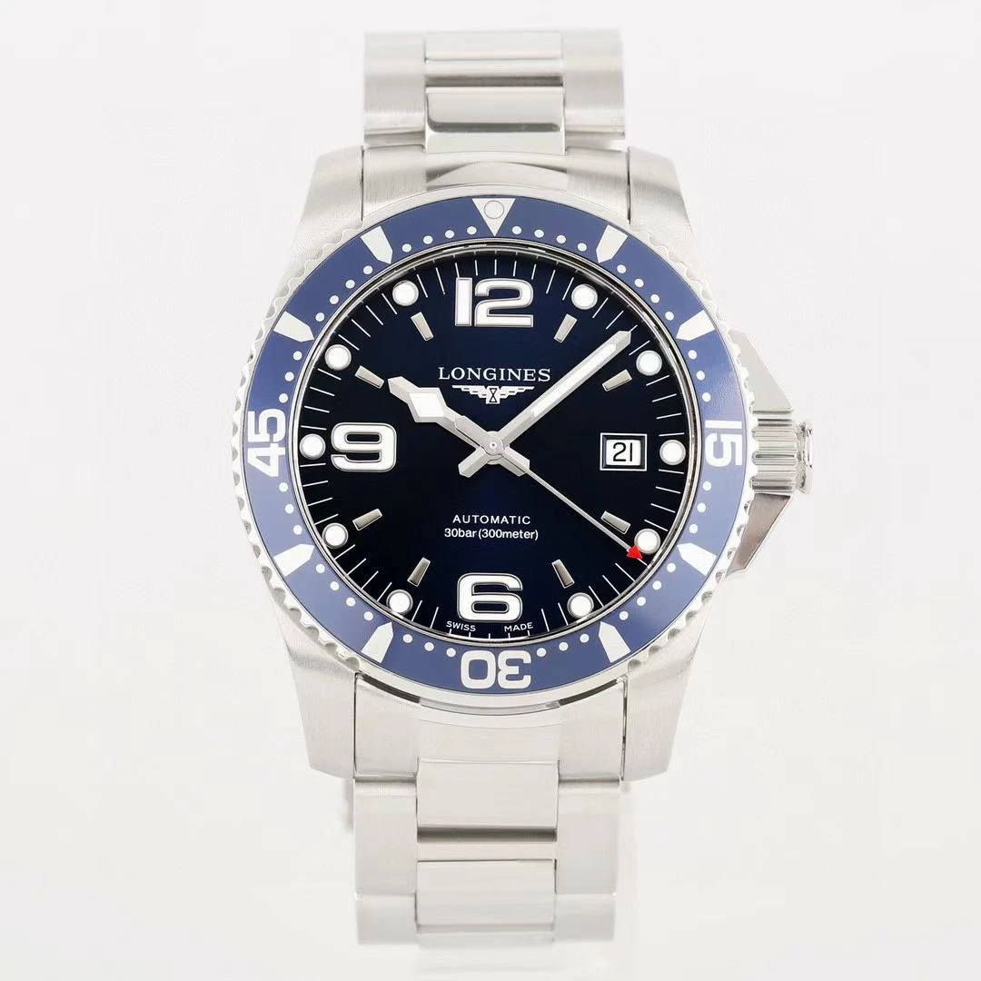 99新 Longines/浪琴 男士腕表/39表径/单表公价11500