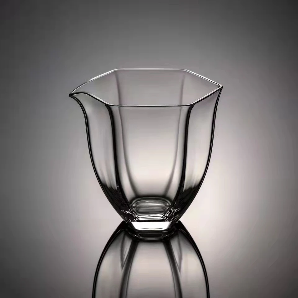 六角菱花玻璃公道杯