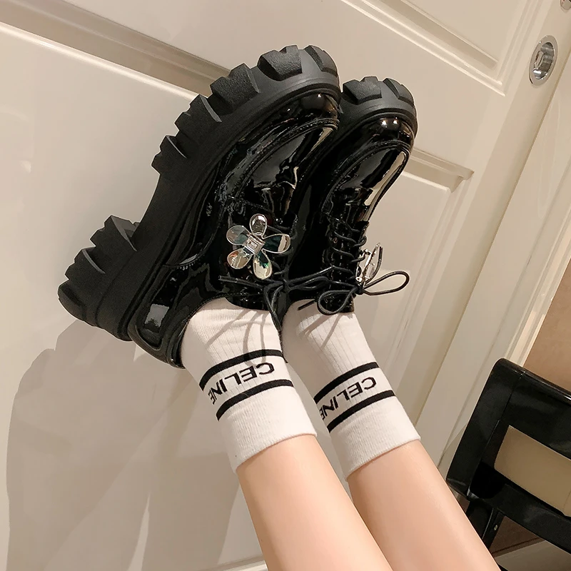 YDD/原创设计/小众设计师花朵别针系带厚底玛丽珍单鞋/跟高6/8297