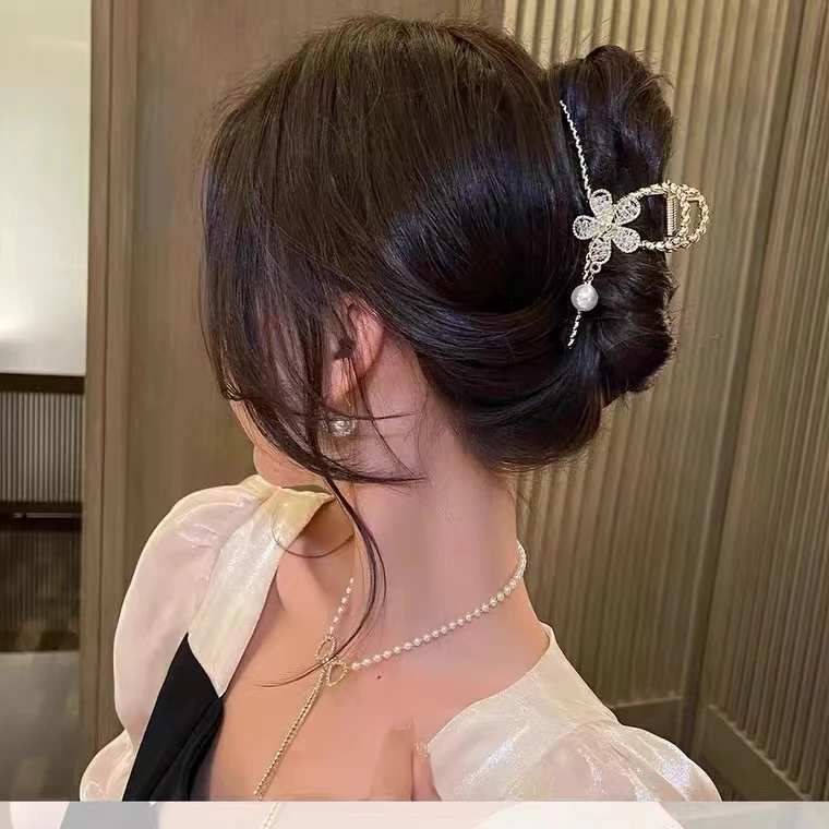 闪闪花朵珠珠合金大号抓夹
