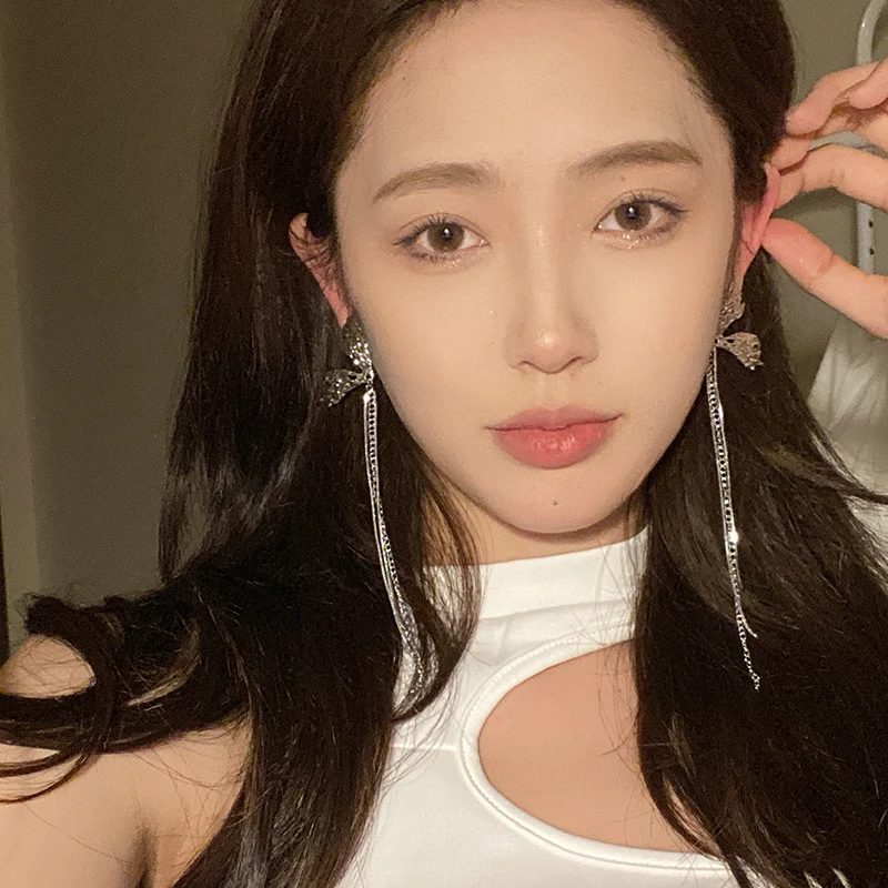 oushipei/欧诗佩 铜合金耳饰 个性网红气质长款流苏蝴蝶耳环女