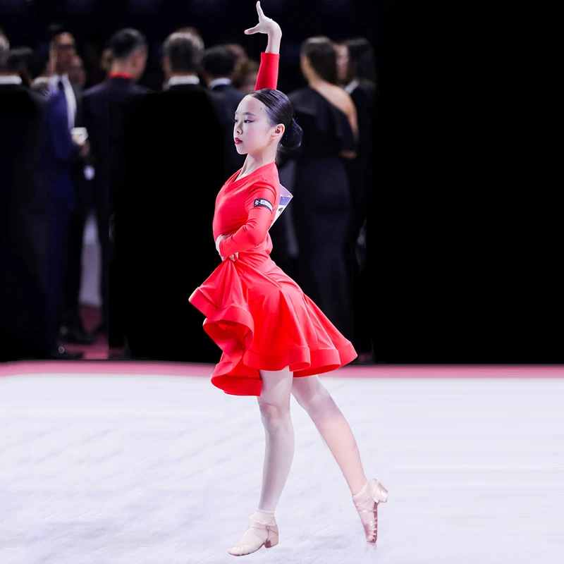 皇朝拉丁舞服网红儿童比赛服女童专业新款规定服套装H6105+H7096