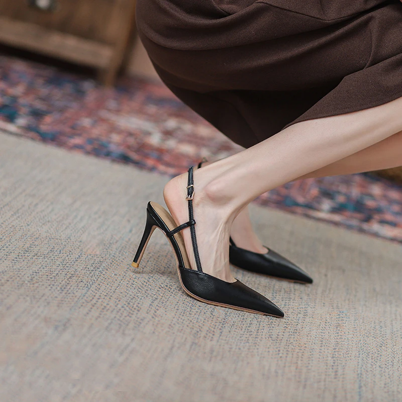 飞燕2022新款浅口单鞋舒适职场工作鞋小细跟尖头黑色高跟鞋女凉鞋