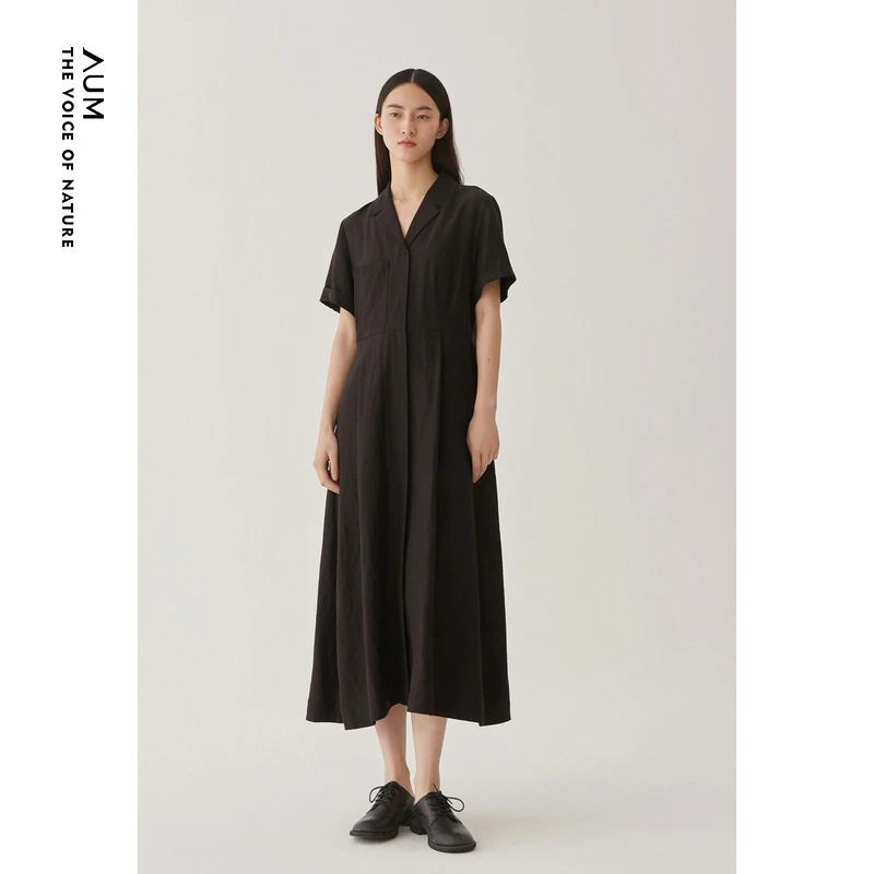 AUM/噢姆【轻职场】纯色时尚通勤百搭简约连衣裙复古M1BW26376