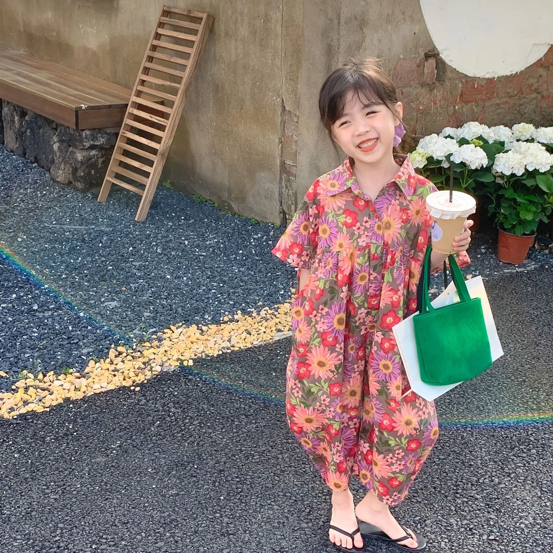 XYN Studio【百变小樱】夏季韩版女童花朵连体衣宽松休闲连体裤