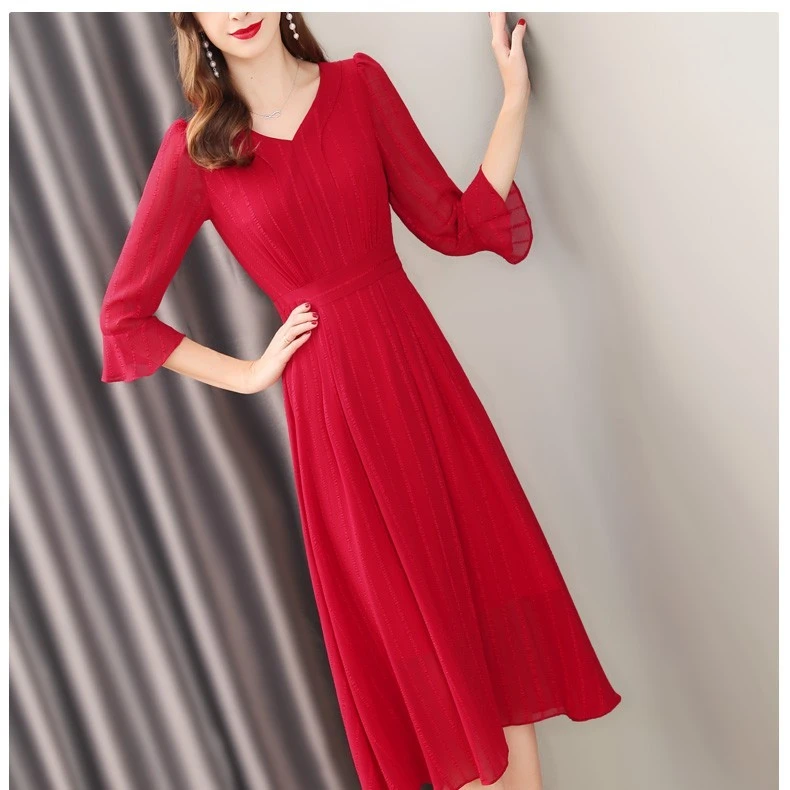 芭时俪2022新款气质收腰法式小众红色雪纺连衣裙中长款V领大摆裙