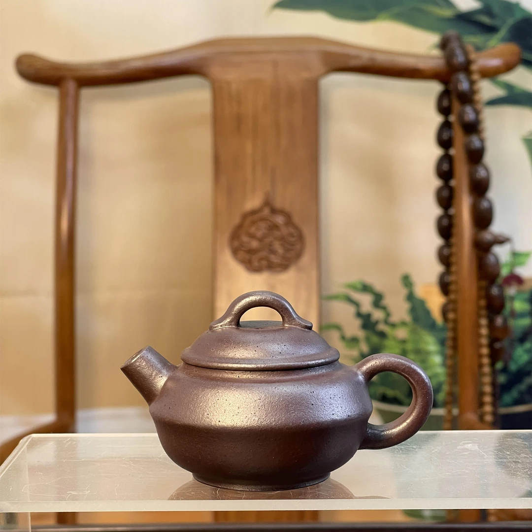 泥源坊佛爷设计陀螺壶，赵庄纯石红30目手捏料，纯正0酸洗無化工，