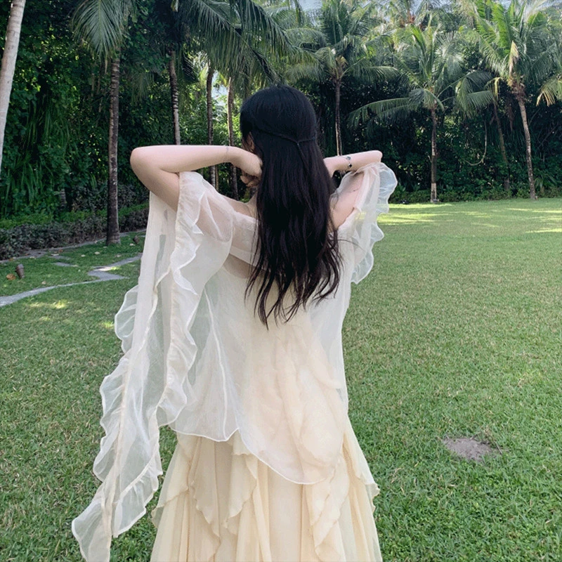 仙气逼人的blingbling金丝雪纺蝴蝶袖花边防晒开衫2021夏防晒披肩