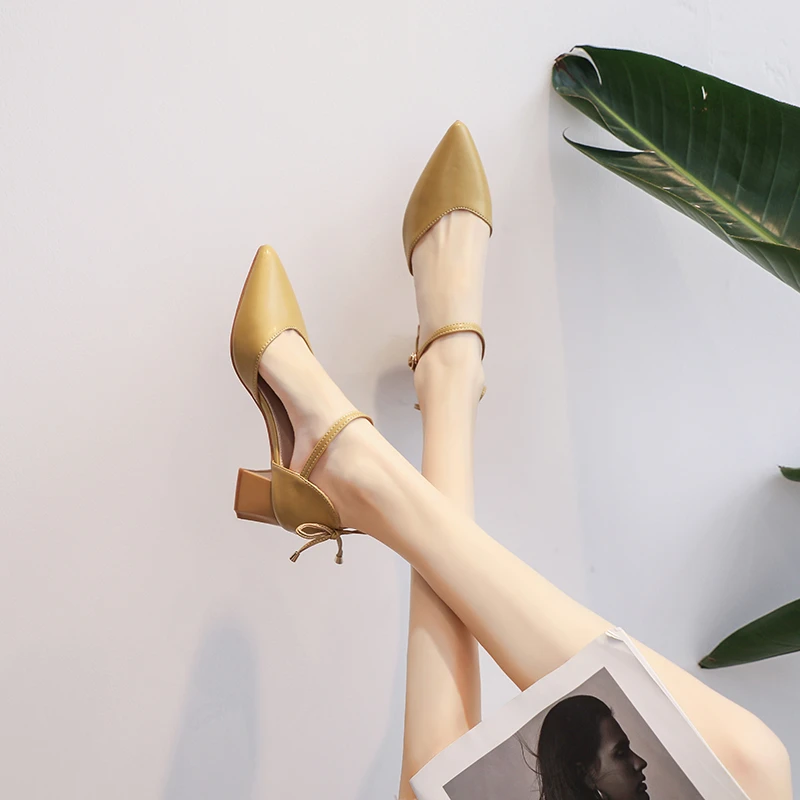 包头凉鞋女外穿2025年夏季新款气质尖头高跟鞋蝴蝶结粗跟百搭女鞋