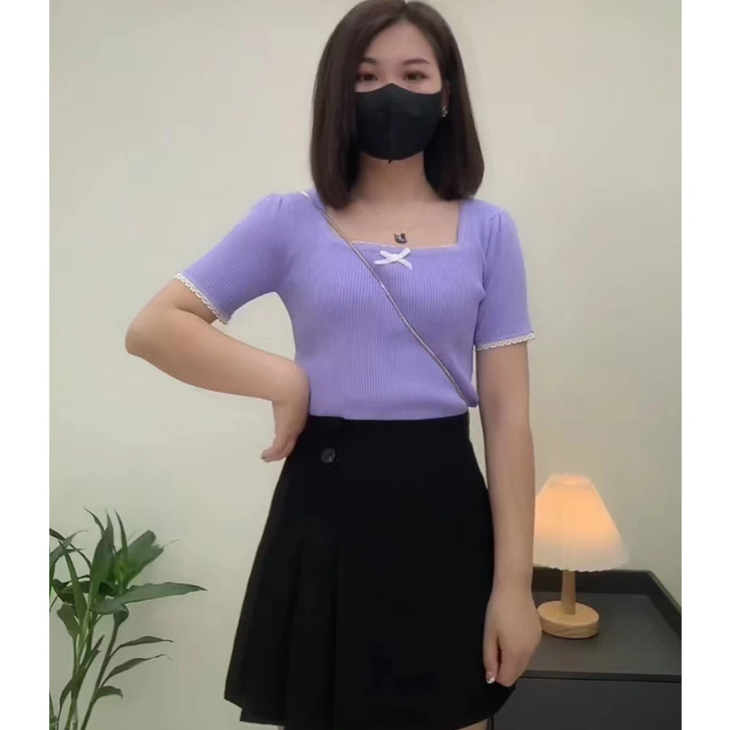 泡泡短袖针织T恤女夏季新款方领下摆开叉设计感冰丝修身显瘦上衣