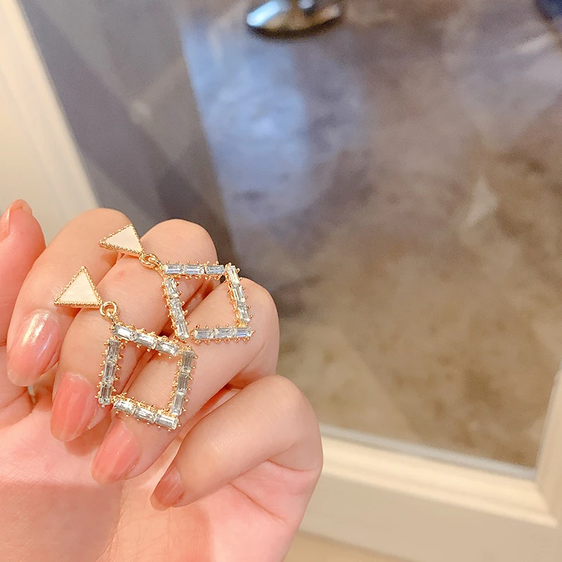 铜合金耳饰 三角形耳钉时尚菱形百搭款耳饰简约冷淡风气质款耳环