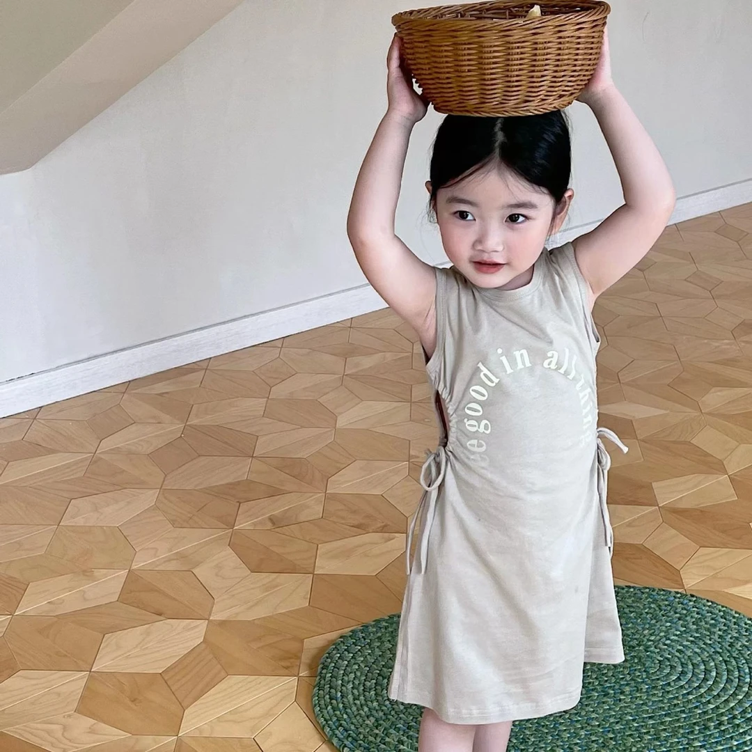 女童连衣裙2025宝宝夏季纯棉无袖抽绳时尚小裙子儿童夏款清凉镂空