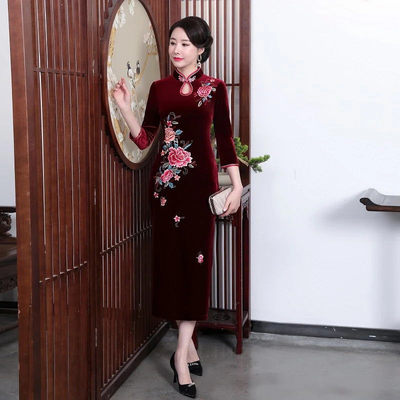 957款喜婆婆婚宴金丝绒旗袍改良婚礼服妈妈装年轻高贵