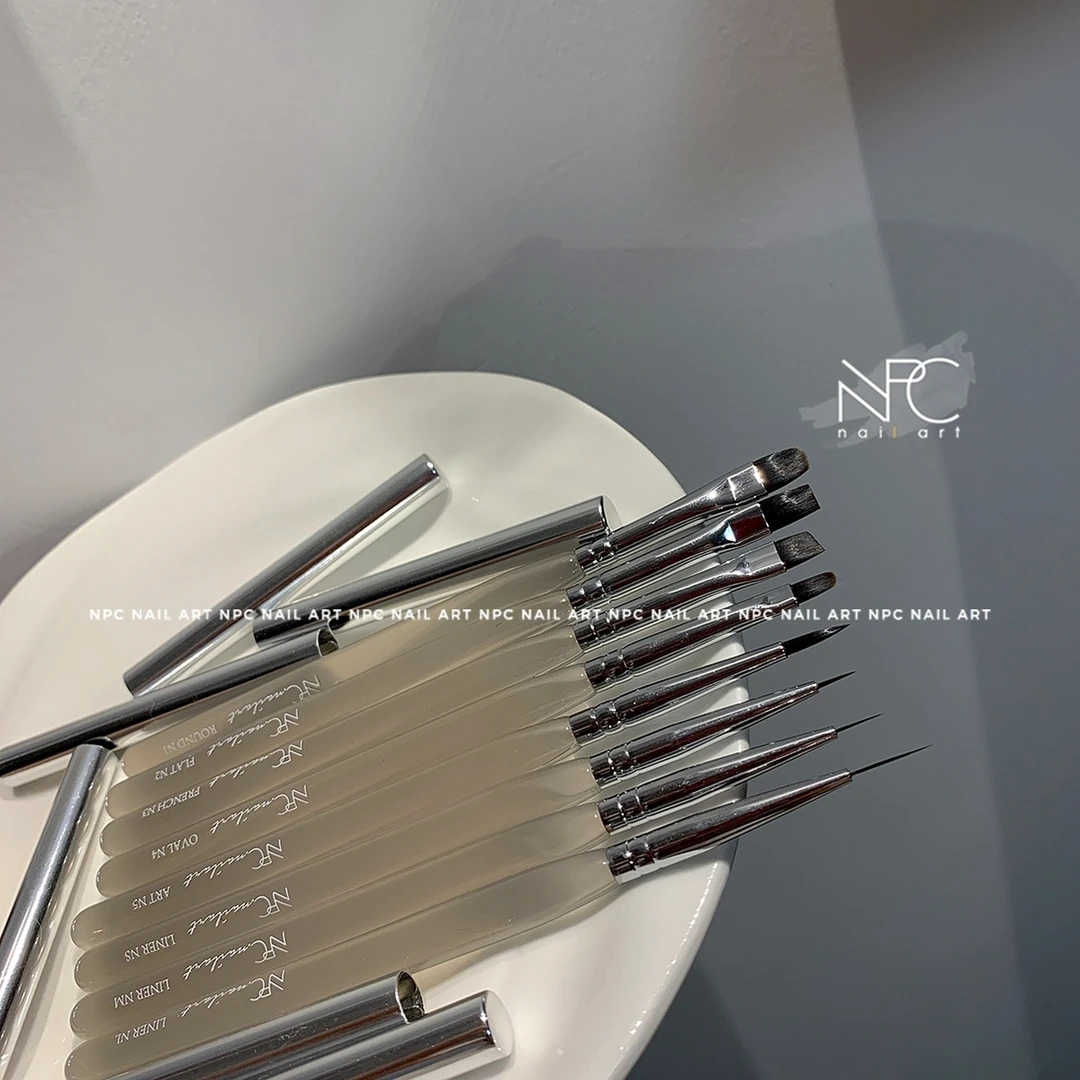 【直播专属】 N系列冰黑美甲笔刷 彩绘拉线大方圆头光疗笔新手神器