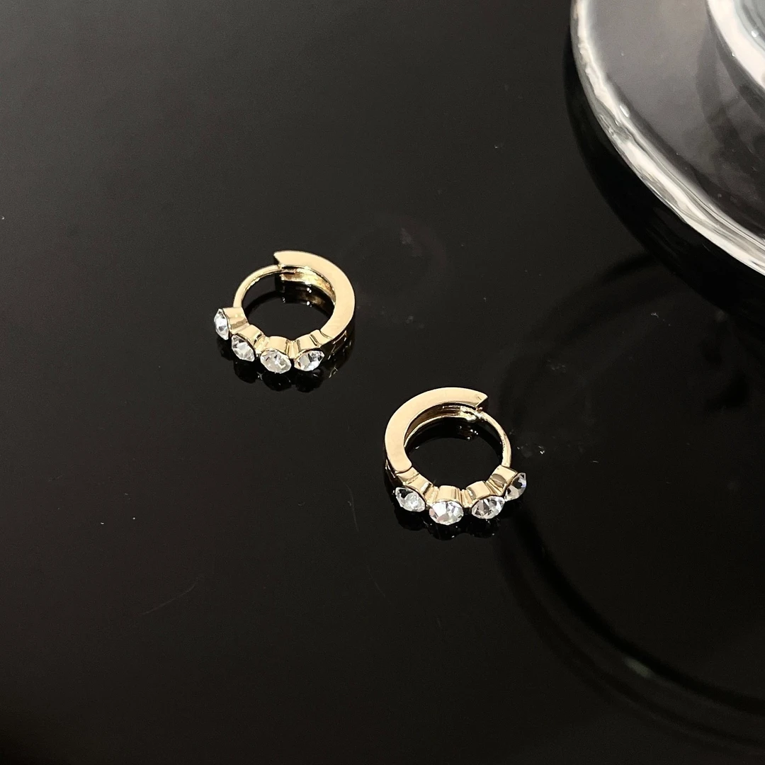 铜合金耳饰 ins耳圈耳扣高级感小众设计轻奢简约气质时尚圆圈耳饰