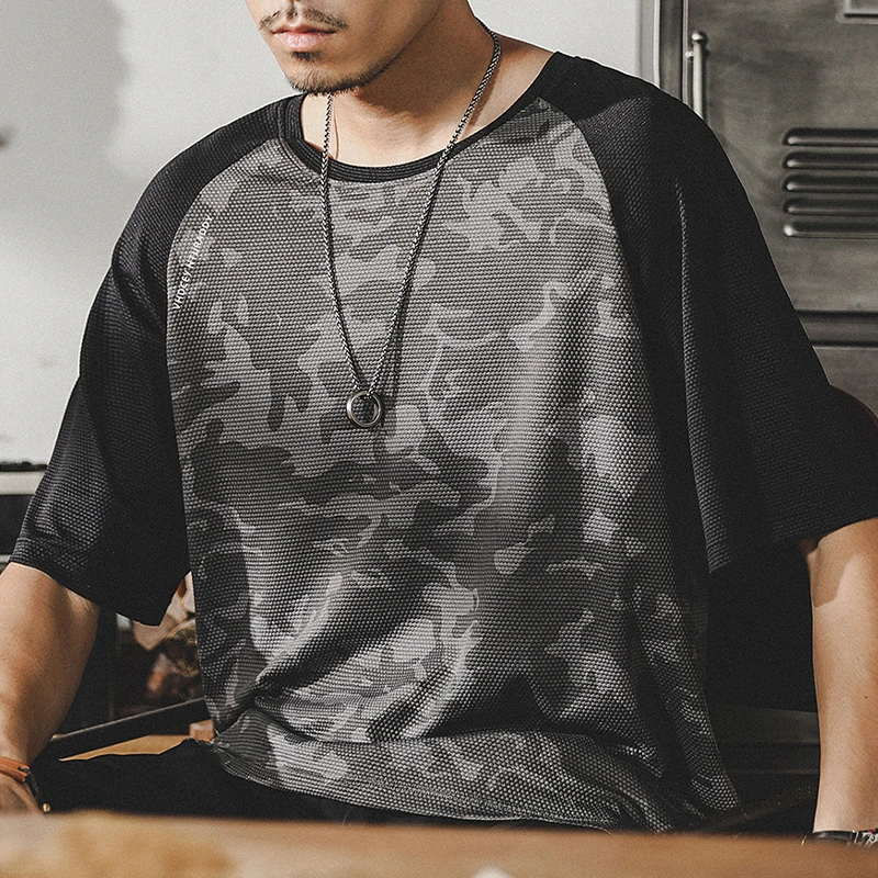 薄款冰丝男士T恤短袖夏季2025新款潮流迷彩撞色冰感面料体恤