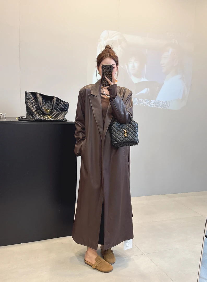 韩版东大门设计感翻领收腰系带长款皮风衣外套