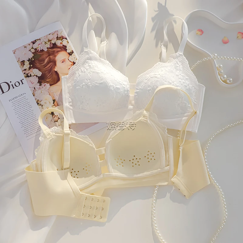 BC杯】夏天超薄透气大胸显小内衣聚拢收副乳上托防下垂文胸胸罩