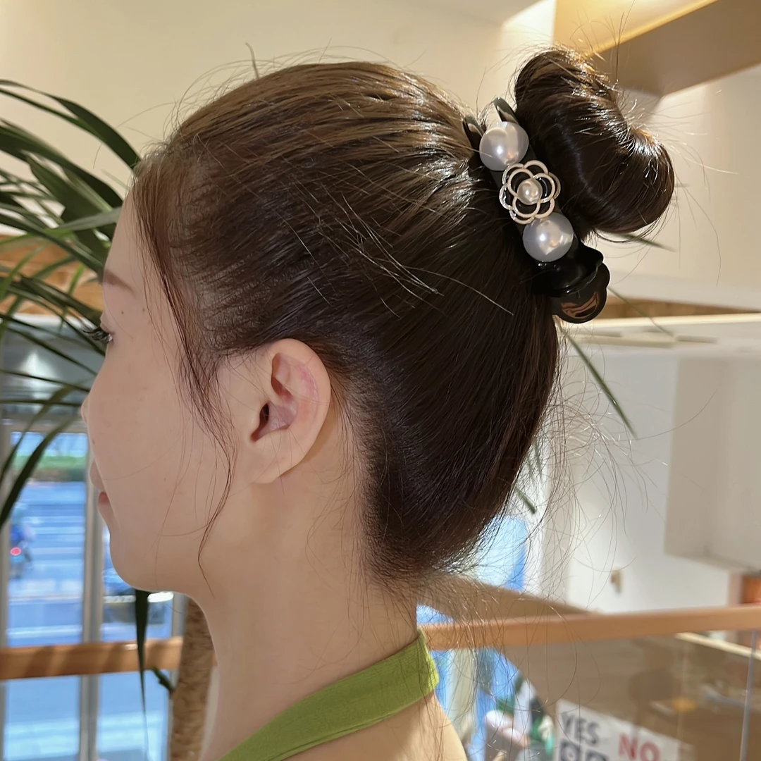 非金属仿珍珠发饰 复古抓夹高级感山茶花珠珠发夹后脑勺夹子