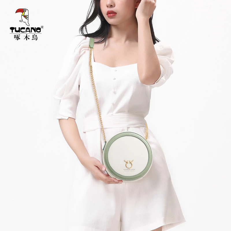 【现货】啄木鸟女士肩包新款潮春夏轻奢百搭鹿头简约时尚斜挎小圆包