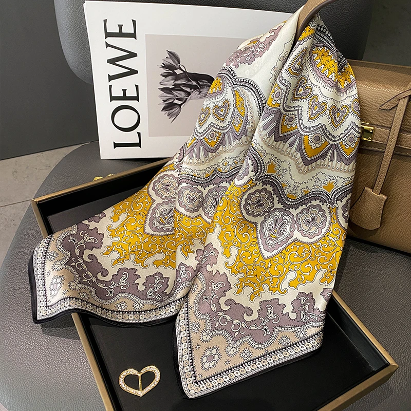 Love is long《祥云壁画》100%桑蚕丝丝巾春秋真丝70复古方巾女