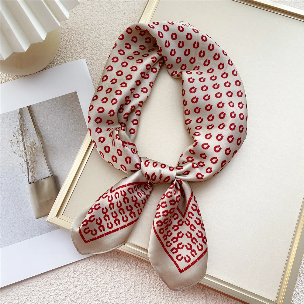 Love is long《小马蹄》100%桑蚕丝丝巾春秋真丝70韩版时尚方巾女