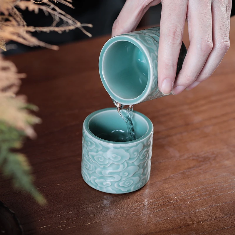 青瓷扳指祥云主人杯茶室功夫茶具品茗杯茶盏手工茶碗陶瓷单杯微瑕