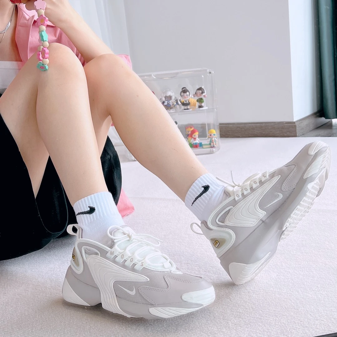 【宇露瑕疵】39码NIKE老爹鞋复古休闲低帮跑步鞋AO0354-200