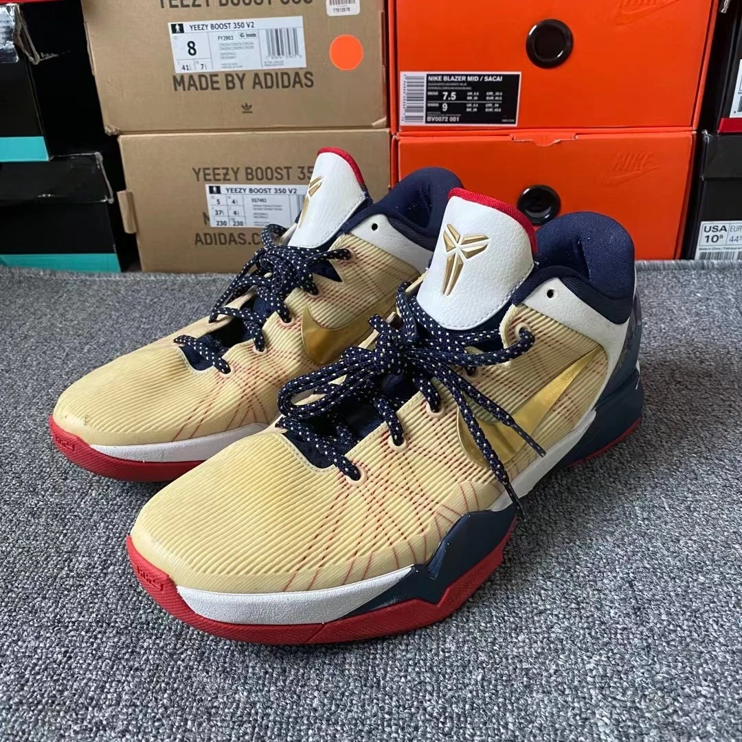 Nike/耐克46码ZK7白蓝金球鞋整体9新成色不错钩子瑕疵公价7999