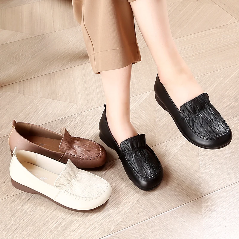 妈妈鞋春秋平底鞋中老年软底舒适女鞋防滑圆头休闲大码单鞋20-098