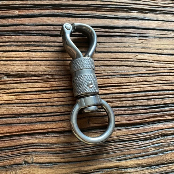 栓狗万向环钩大卡扣牵引绳头配件高10公分锁扣304钢牵引万向钩