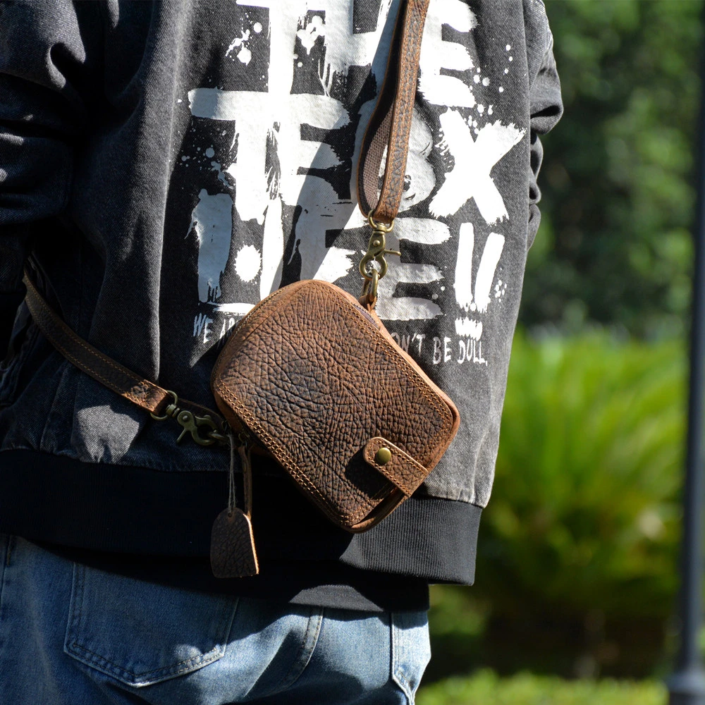 新款牛皮复古斜挎小包男新款手机包多功能腰包真皮便携运动潮包