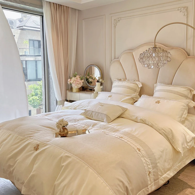 轻奢风120支长绒棉全棉四件套高端花卉刺绣提花被套纯棉床上用品