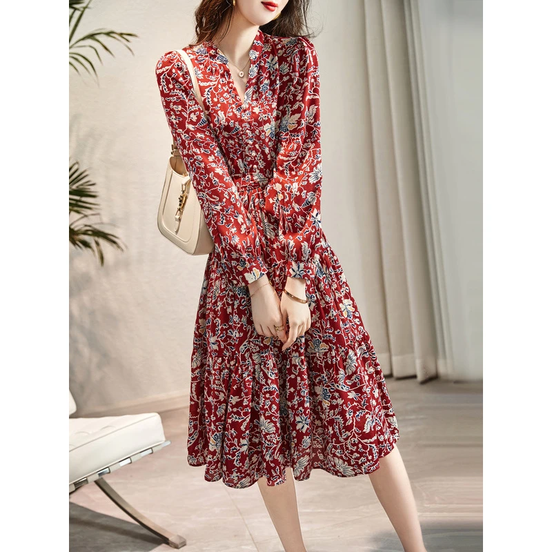 德·玛纳显瘦气质法式碎花红色收腰时尚文艺遮肉复古印花连衣裙