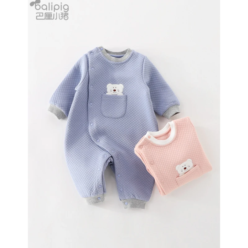 巴厘小猪新生婴儿秋装宝宝连体衣服加厚夹棉爬服男一岁女秋冬纯棉