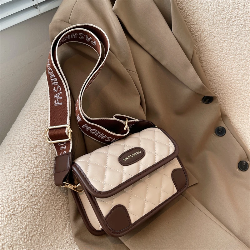 宽肩带包包女2022新款韩版时尚百搭斜挎包菱格小方包网红爆款洋气