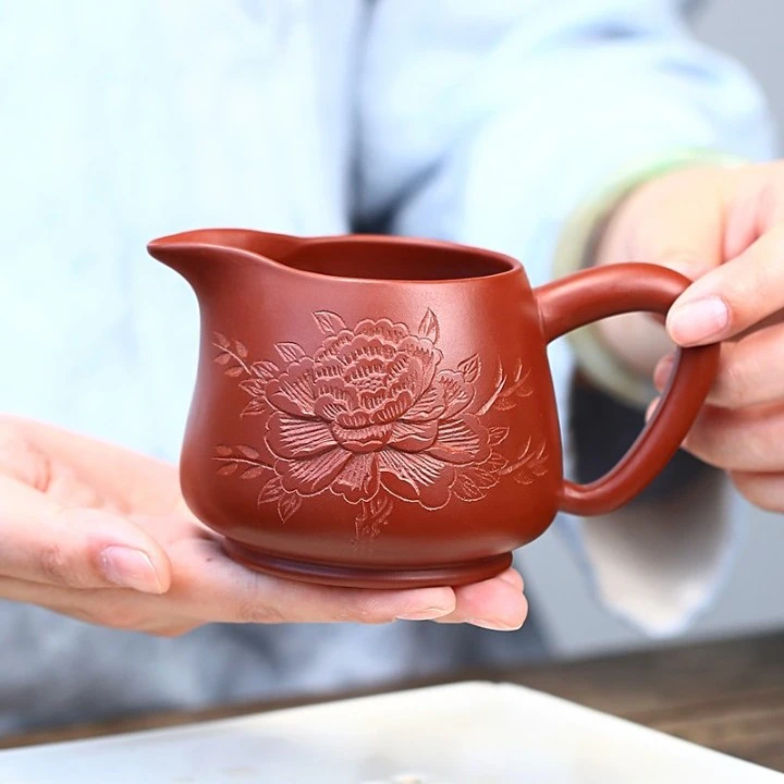 刻绘牡丹宜兴原矿紫砂公道杯大红袍功夫茶具茶道配件茶海分茶器