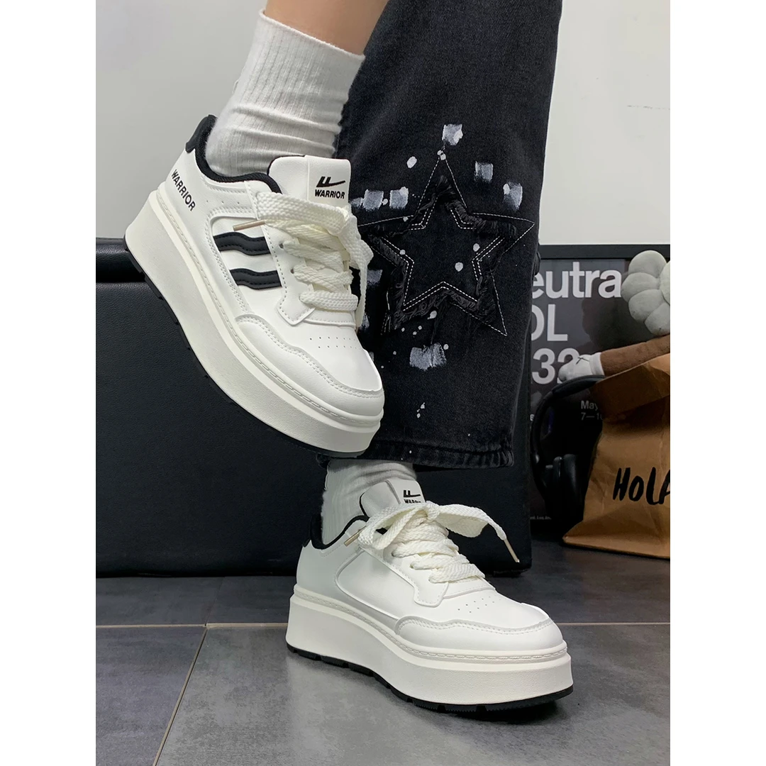 回力黑白板鞋女2025新款百搭休闲鞋子厚底女鞋爆款运动增高小白鞋