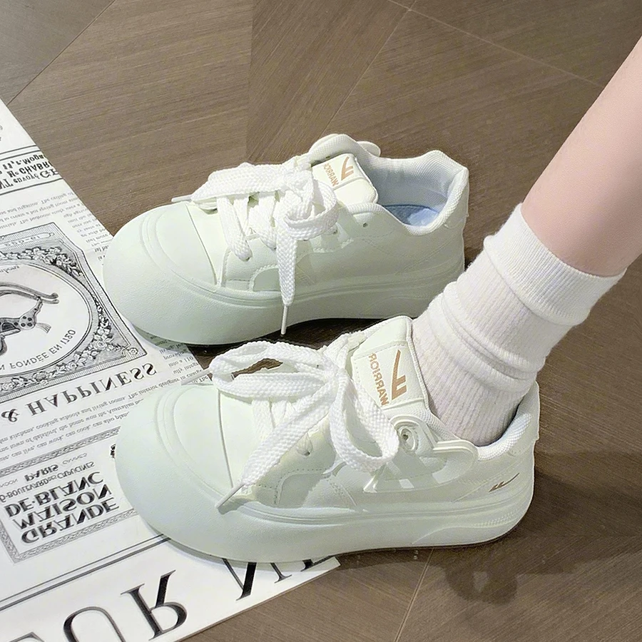 回力厚底女鞋爱心小白鞋女2025新款休闲面包鞋chic百搭韩版板鞋女