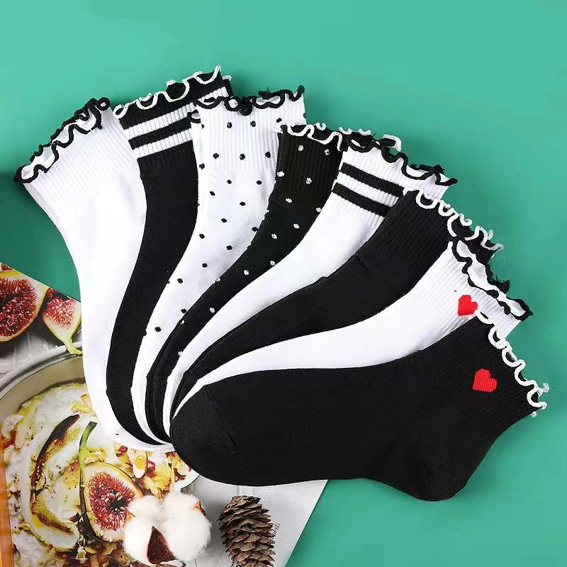 春夏袜子女秋季款上新精梳棉袜ins中筒韩版筒袜潮流学院短袜女袜