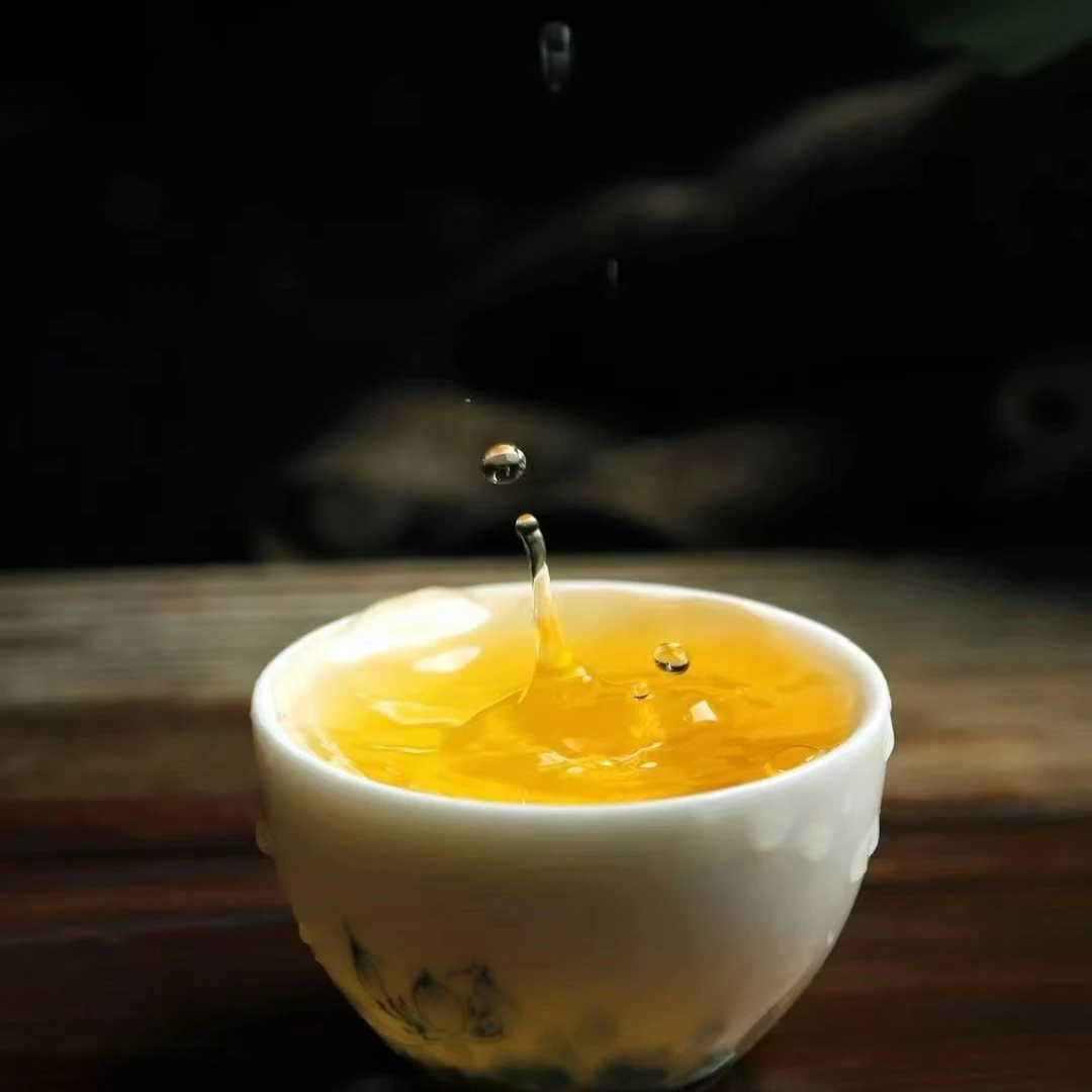 古树豫康非遗景迈礼盒   普洱生茶200克 拍4发5