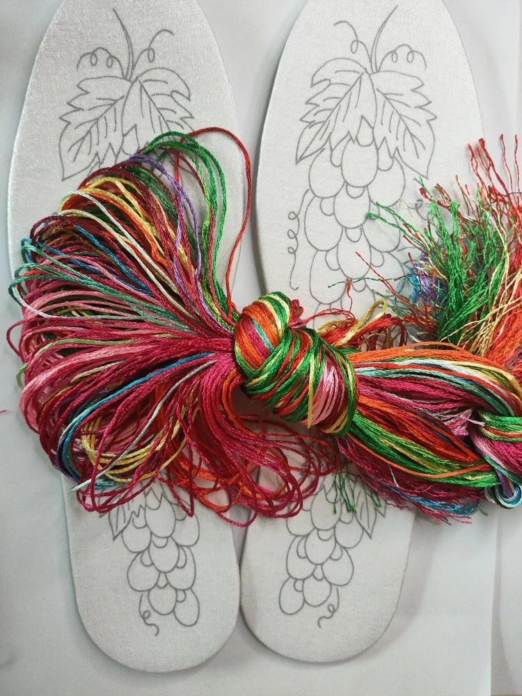 手工绣花吸汗鞋垫透气材料包送针线五双以上包邮