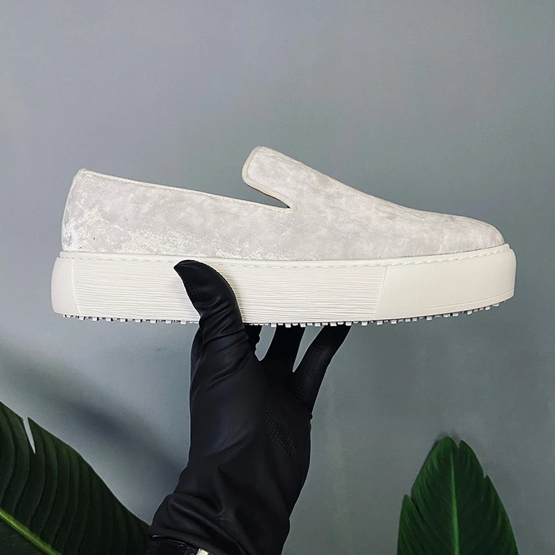 JINIWU吾倪季2025白色乐福鞋天鹅绒面白鞋套脚懒人鞋一脚蹬男鞋预