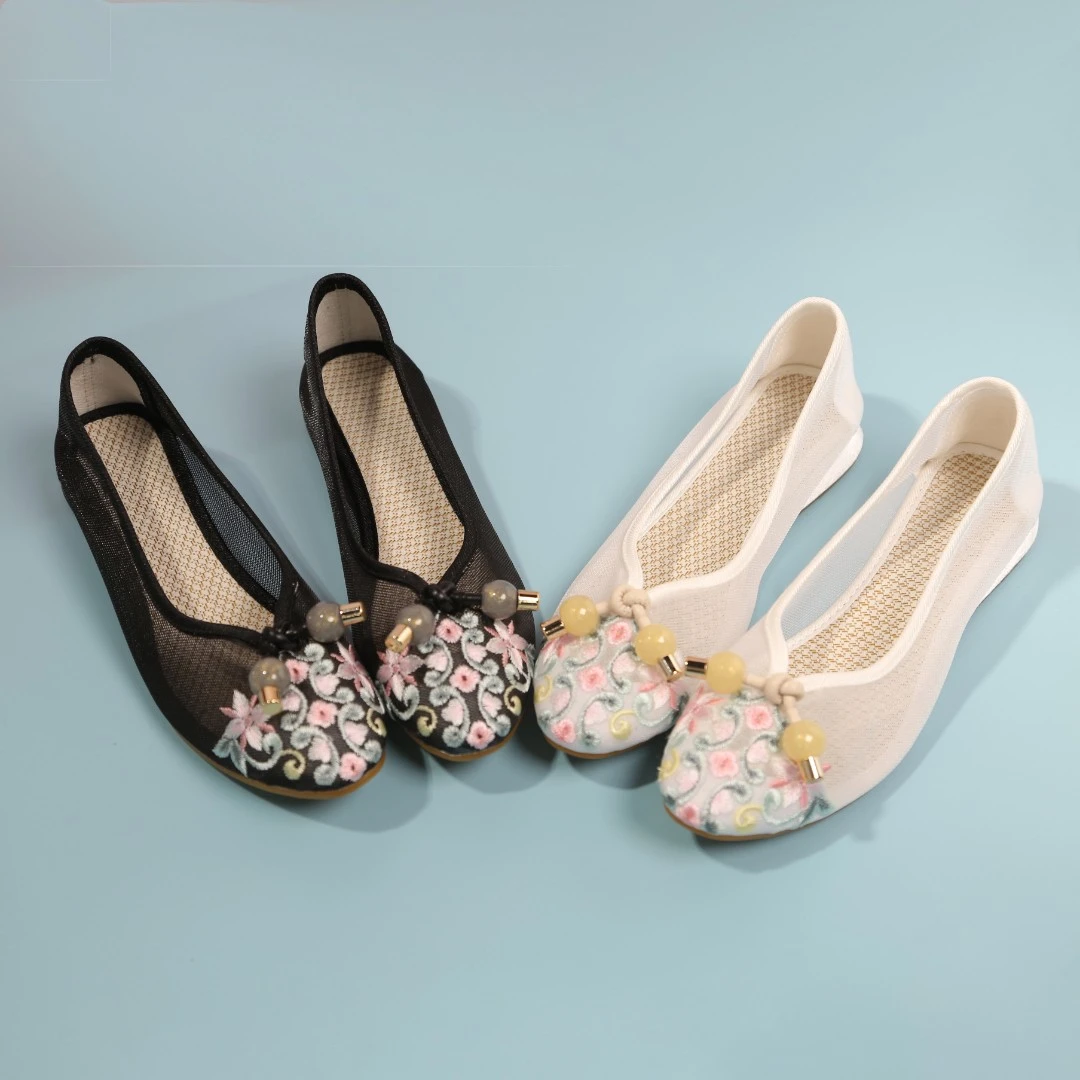 2022夏季新款网纱舒适中国风旗袍汉服 绣花布鞋/723-69