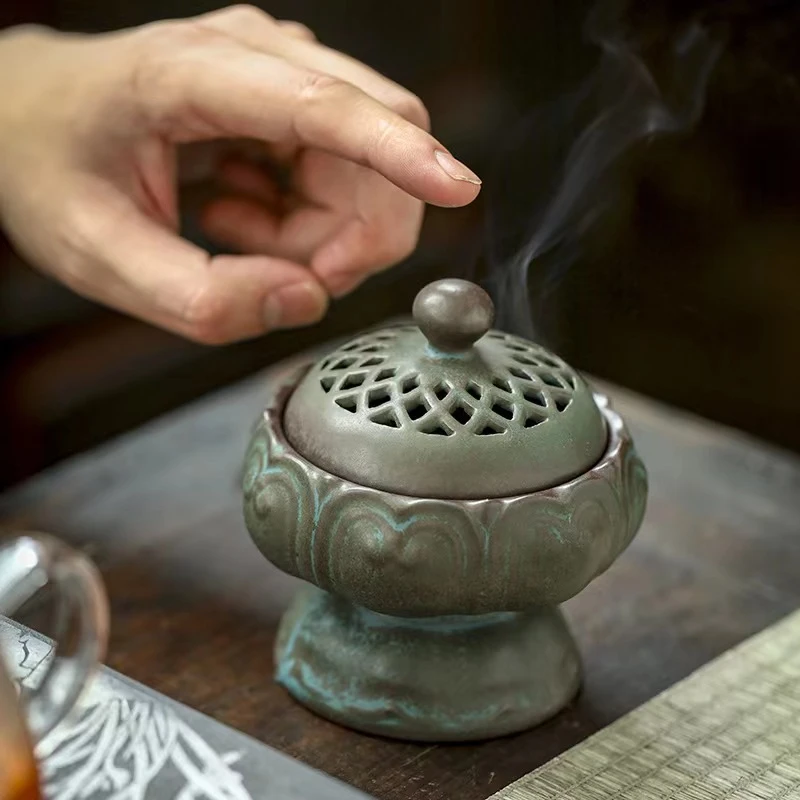 莲花香炉陶瓷家用禅意盘炉室内仿古檀香盘摆件茶道复古镂空器物